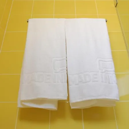 Hotel Made